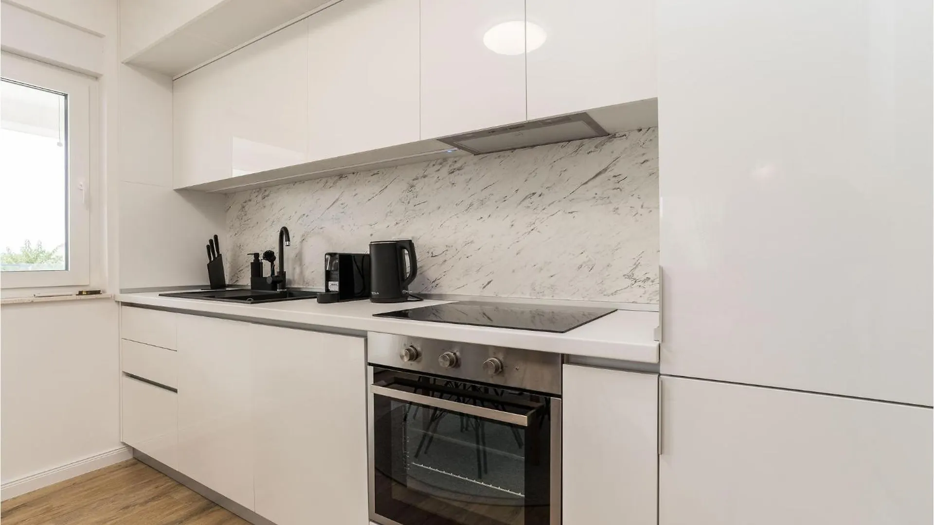 2 Bedroom Beautiful Apartment In Mandre
