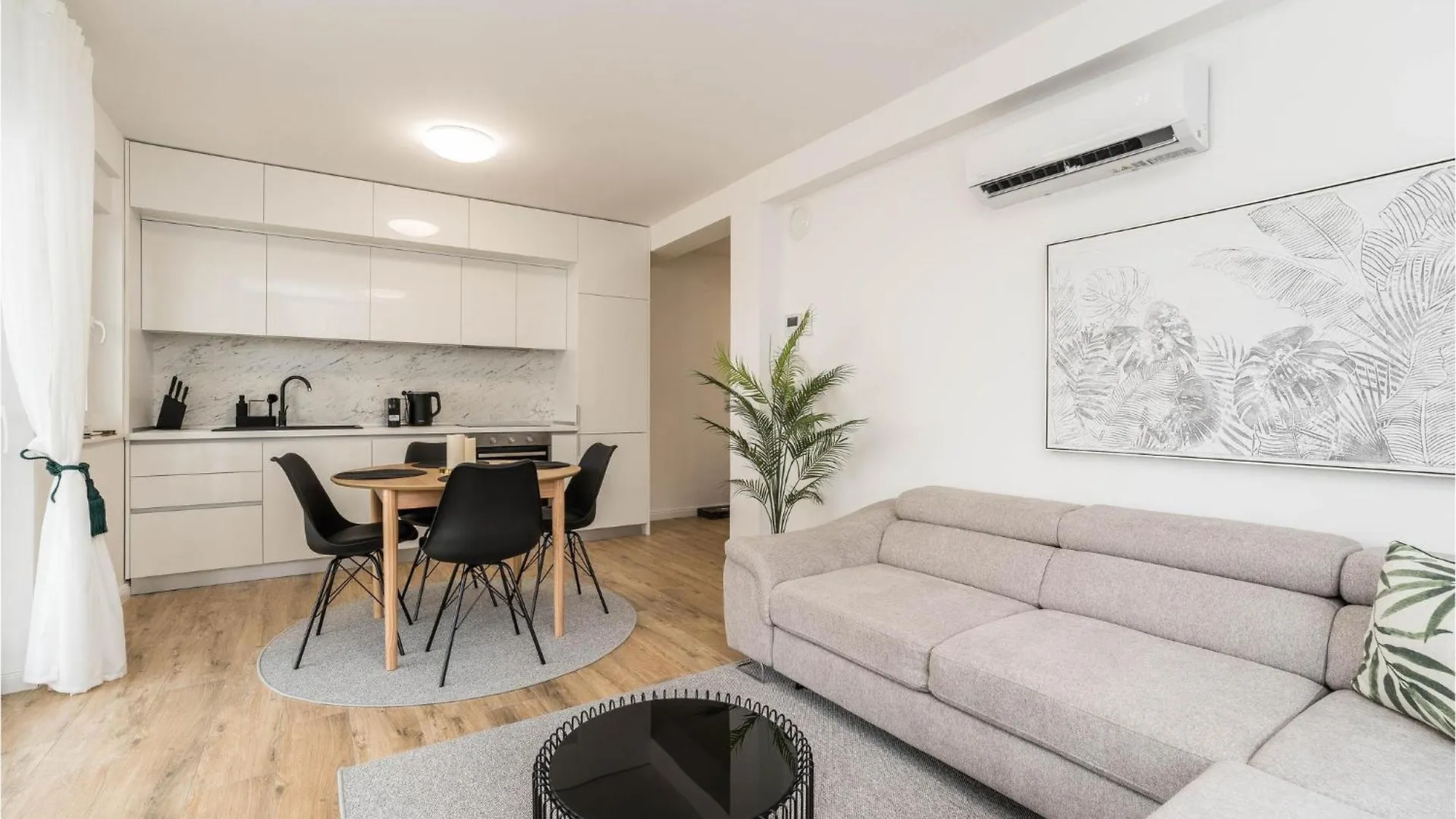 2 Bedroom Beautiful Apartment In Mandre