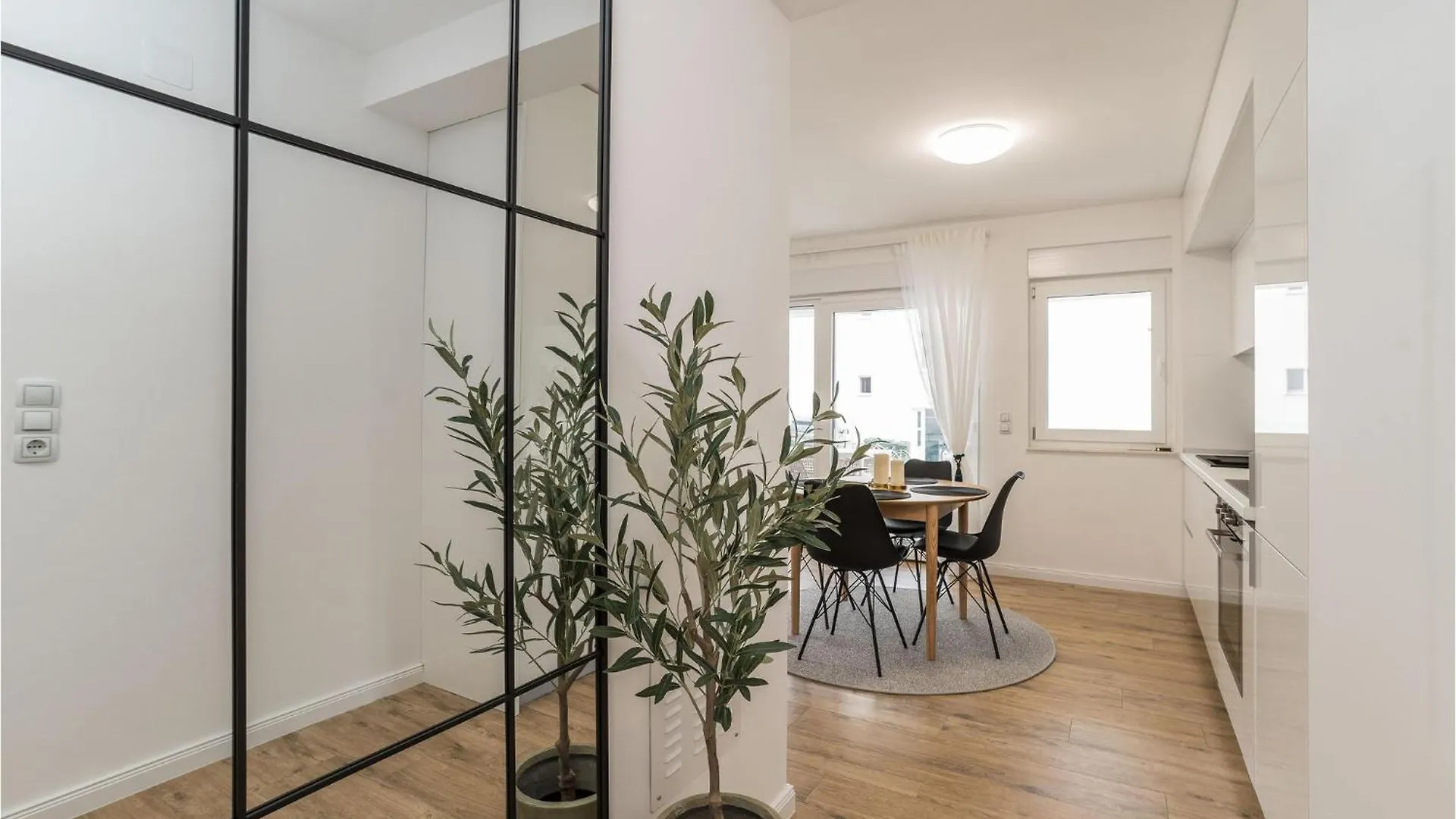 2 Bedroom Beautiful Apartment In Mandre